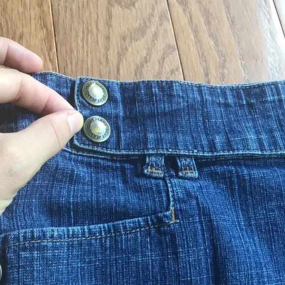 DKNY jean miniskirt - Picture 5 of 8